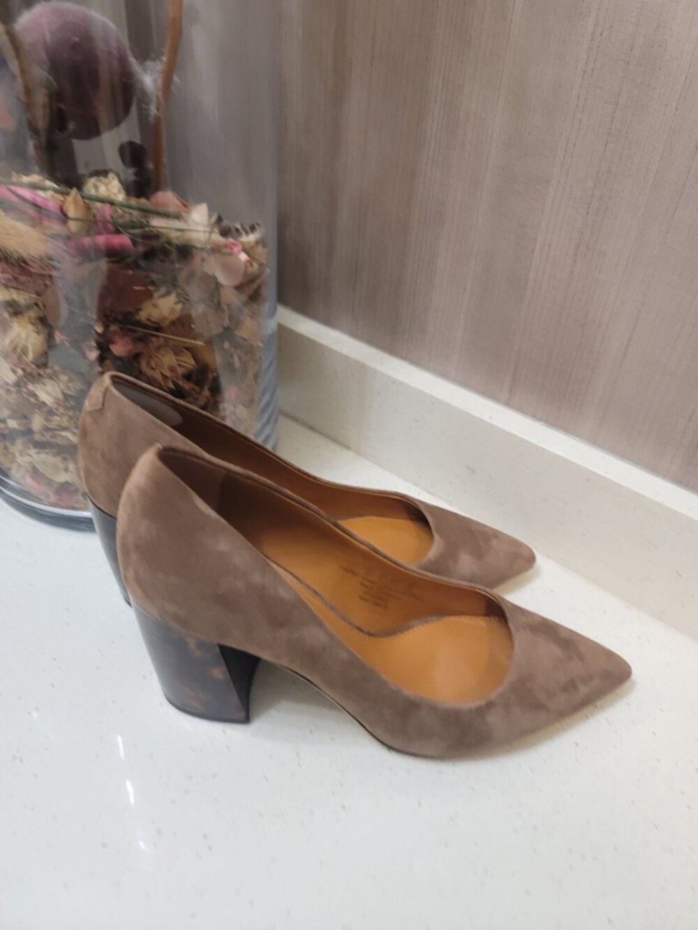 J. McLaughlin Brown Suede Leather Beatrice Heels With Tortoise Block Heel 8 M - Picture 4 of 10